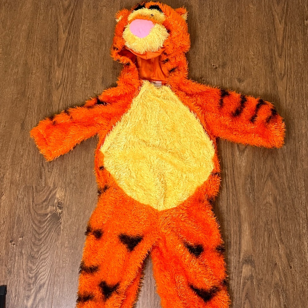 Disney Store Tigger Costume - 24 months